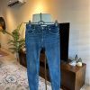 Zara the contour jeans